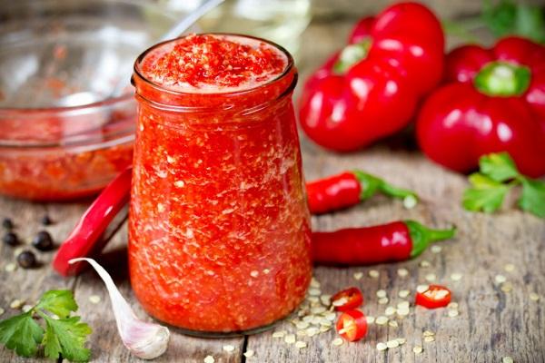 horseradish with tomato