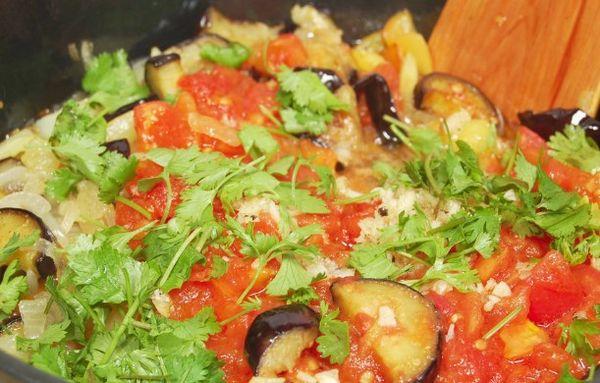 Eggplant in tomato sauce with cilantro