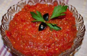 TOP 7 simple and delicious recipes for making pepper caviar for the winter