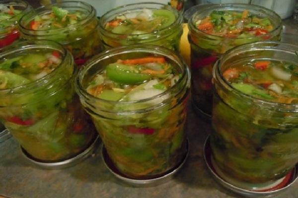 pickles in a jar