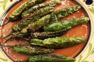 TOP 11 des recettes sur la façon de mariner les piments forts à la maison pour l'hiver