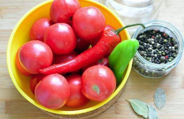 tomates y pimientos