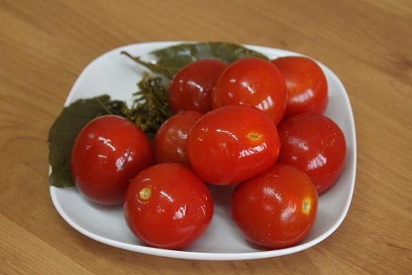 une assiette de légumes