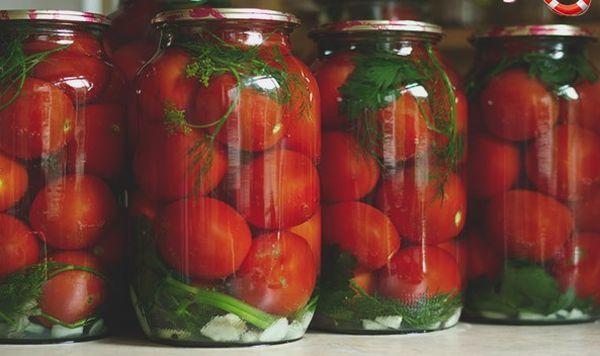 tomates marinées