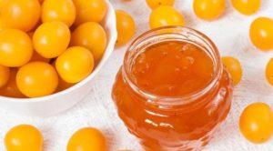 10 recipes on how to make delicious yellow plum jam for the winter