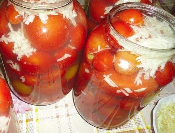 Tomates al ajillo