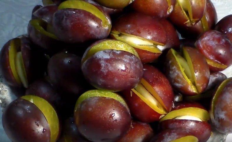 pickling with garlic