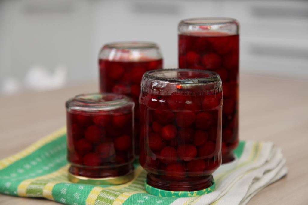 cerises dans leur jus