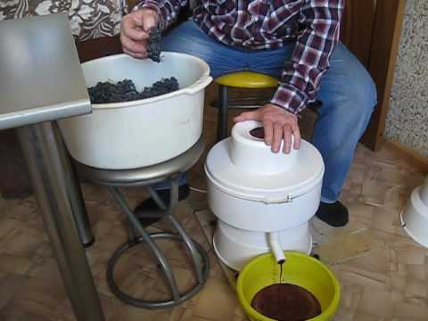 cherry juice through a juicer