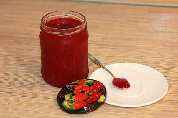 lingonberry jam with carrots