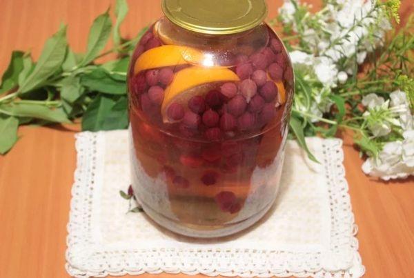 jar with compote