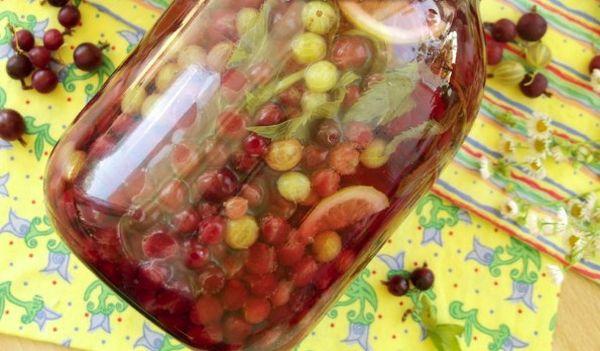 Gooseberry compote