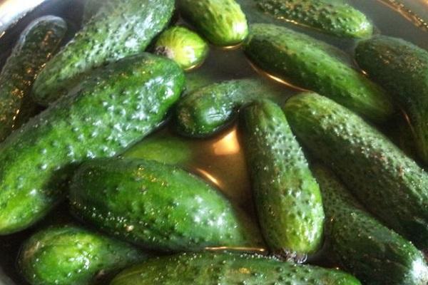 pickling vegetables