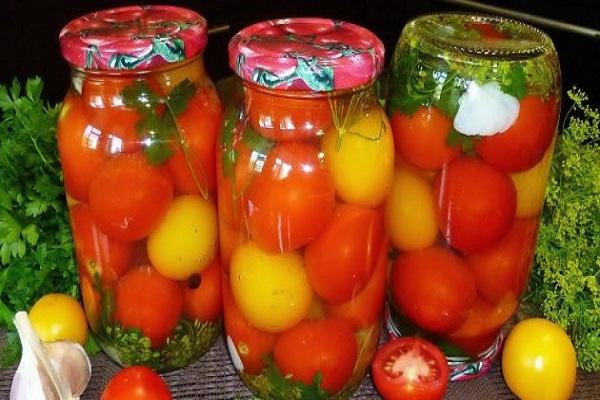 tomates en salmuera