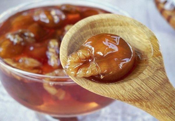 confiture aux noix