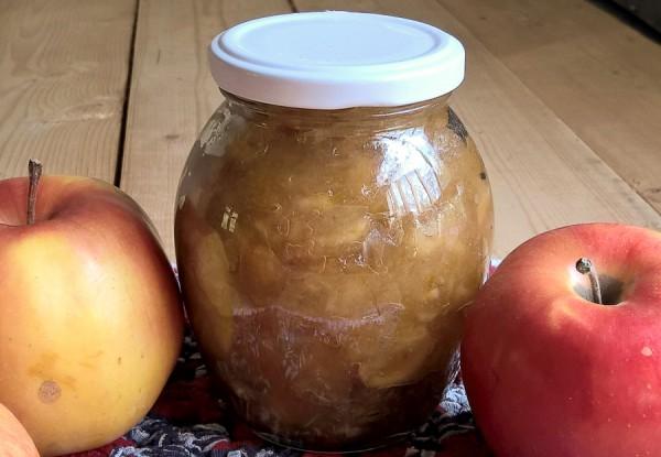 jam with apple and rhubarb