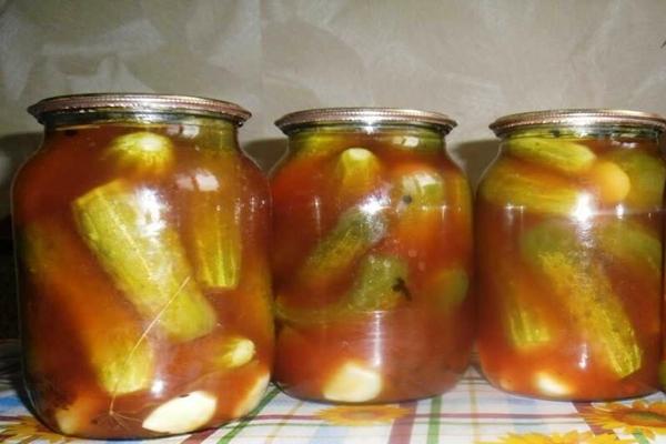 concombres au piment pour l'hiver