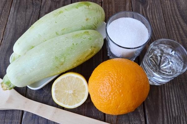 Zucchini with orange