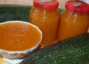 Recette étape par étape de confiture de courgettes et courgettes aux abricots pour l'hiver