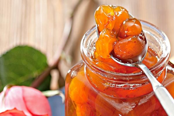 Confiture de prune blanche