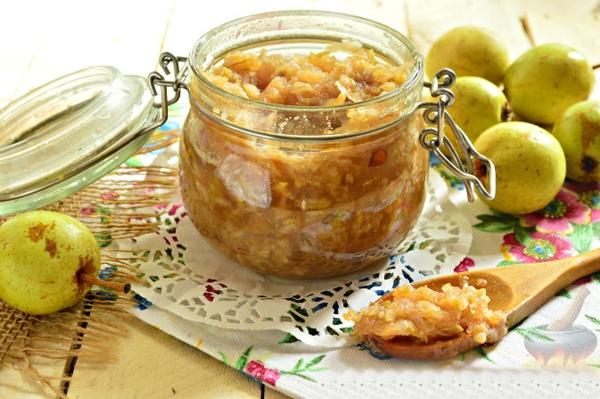 confiture aux raisins secs et poires