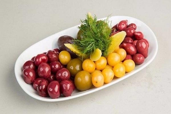  cherry plum in a plate