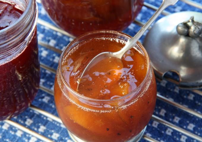 confiture de prune cerise