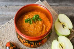 7 recipes for cooking squash caviar with apples for the winter