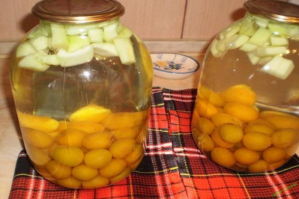 zucchini with cherry plum