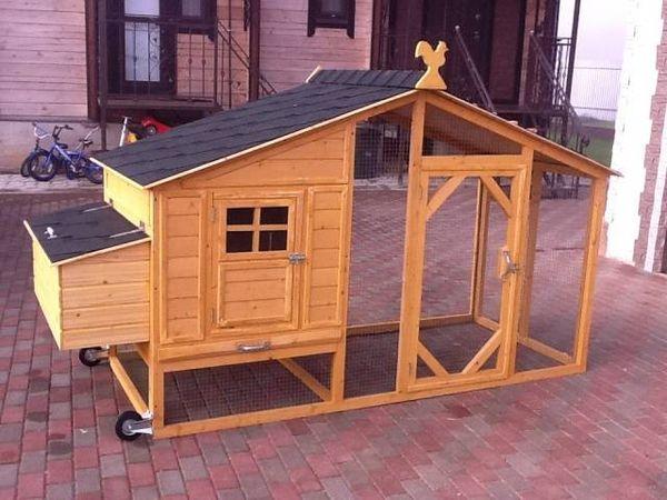 wooden chicken coop