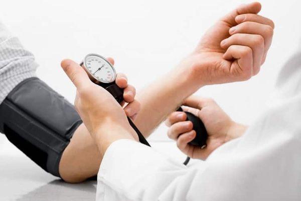 herbe de blé pour l'hypertension