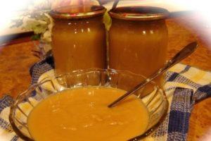 Step-by-step recipe for making pear jam with milk