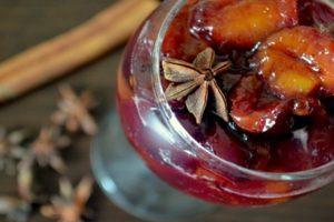 Step-by-step recipe for making peach jam and plums for the winter