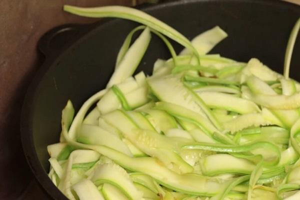 zucchini chopped