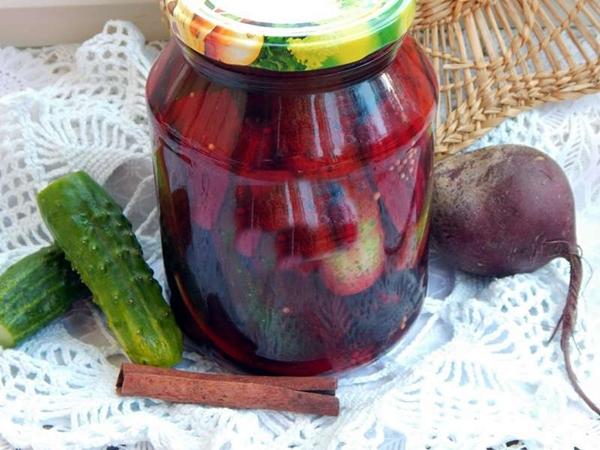 cucumbers with beets for the winter