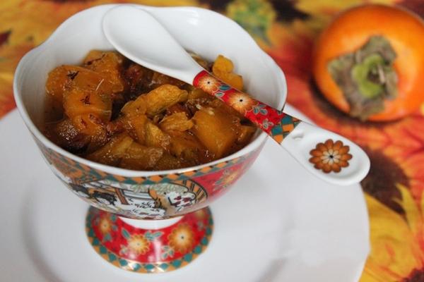 Persimmon jam with ginger and pumpkin