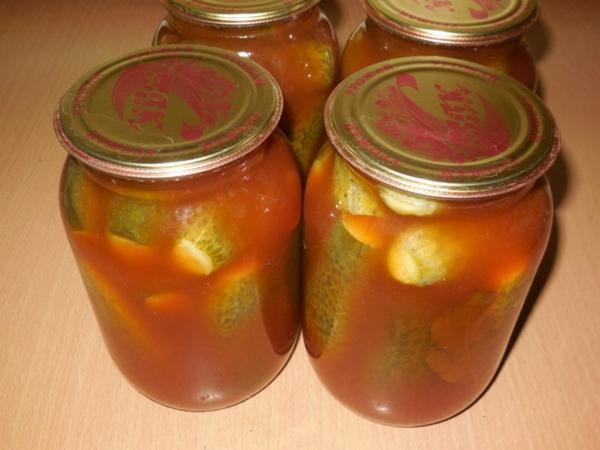 Pickled cucumbers with vinegar and chili ketchup