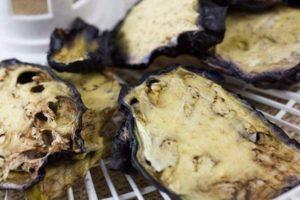 4 simple recipes for drying eggplant for the winter