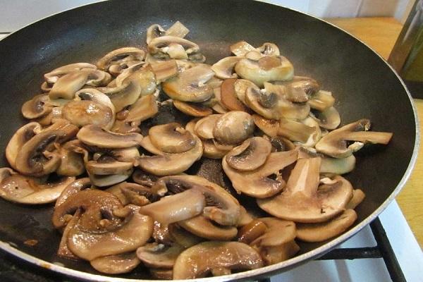 faire frire les champignons