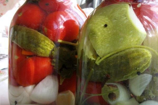 tomatoes and squash