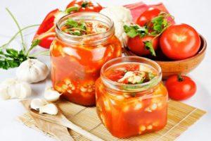 Recetas paso a paso para cocinar verduras en jugo de tomate para el invierno.