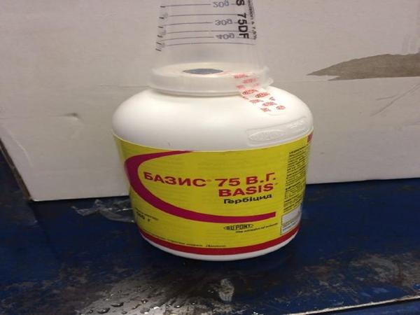 basis herbicide