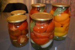 TOP 3 recetas paso a paso para tomates en escabeche Dedos de damas para el invierno