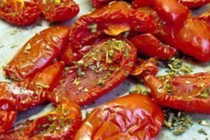 TOP 4 ways to cook dried peppers for the winter at home