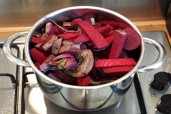 saucepan with beet