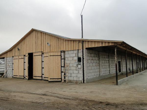 barn for cows